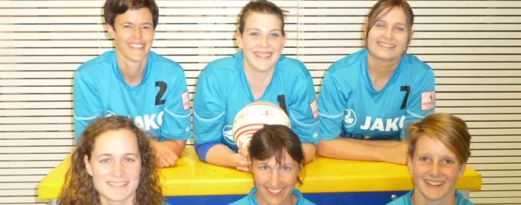 2015 Faustball Damen team 1 kl